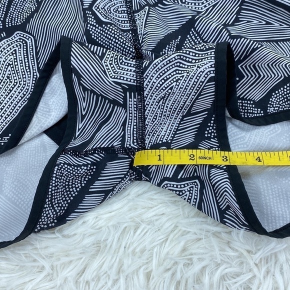 Lululemon Speed Short Dottie Tribe White Black / Black - Picture 2 of 7